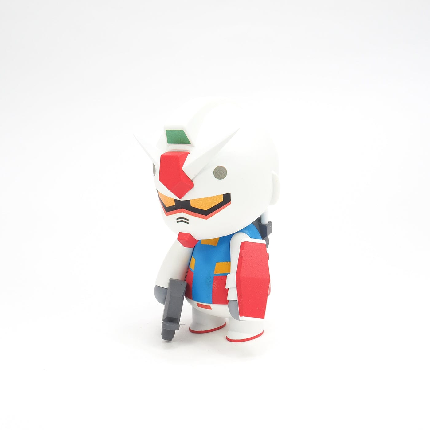 SOPP Studio Toy Vuzzy Gundam RX-78-2